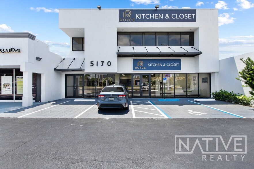 Primary Photo Of 5170 N Federal Hwy, Fort Lauderdale Storefront Retail Office For Lease