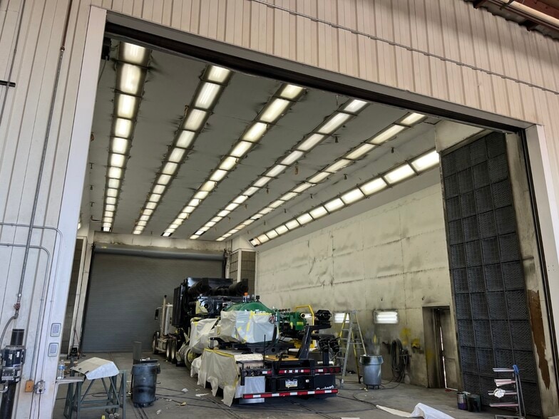 More Photos Of 1214 Gas Plant Rd, San Angelo Manufacturing For Sale