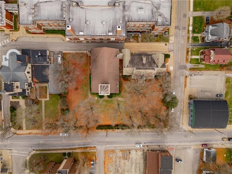 More Photos Of 230 E Jefferson St, Butler Religious Facility For Sale