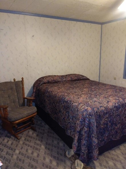 More Photos Of 1521 1st Ave NW, Great Falls Hotel For Sale