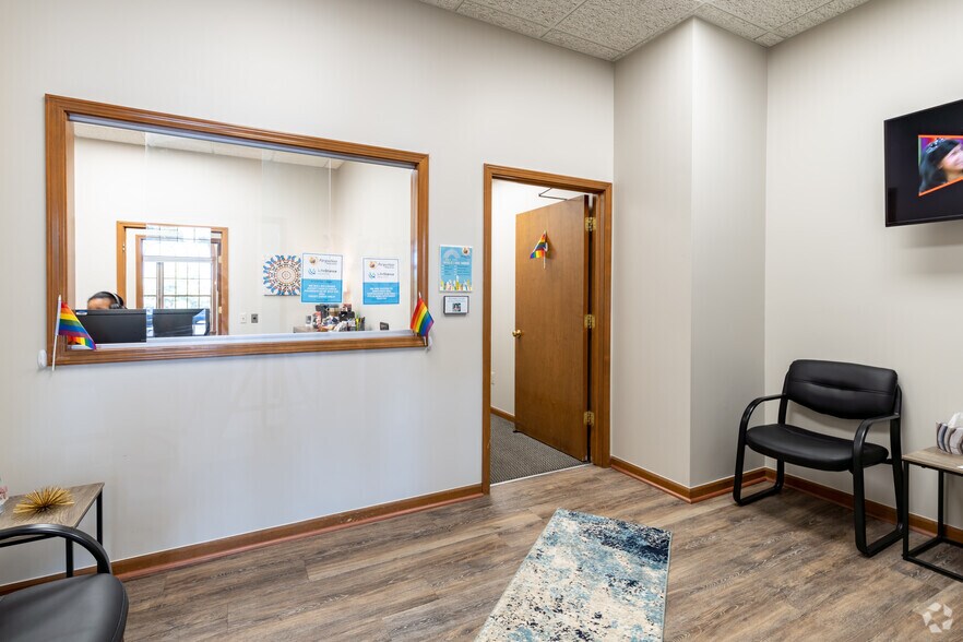 More Photos Of 53425-53445 Grand River Ave, New Hudson Office For Sale