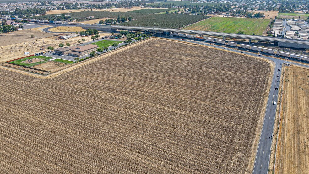 More Photos Of 41 Acres Stretch, McKee & Santa Fe, Merced Land For Sale