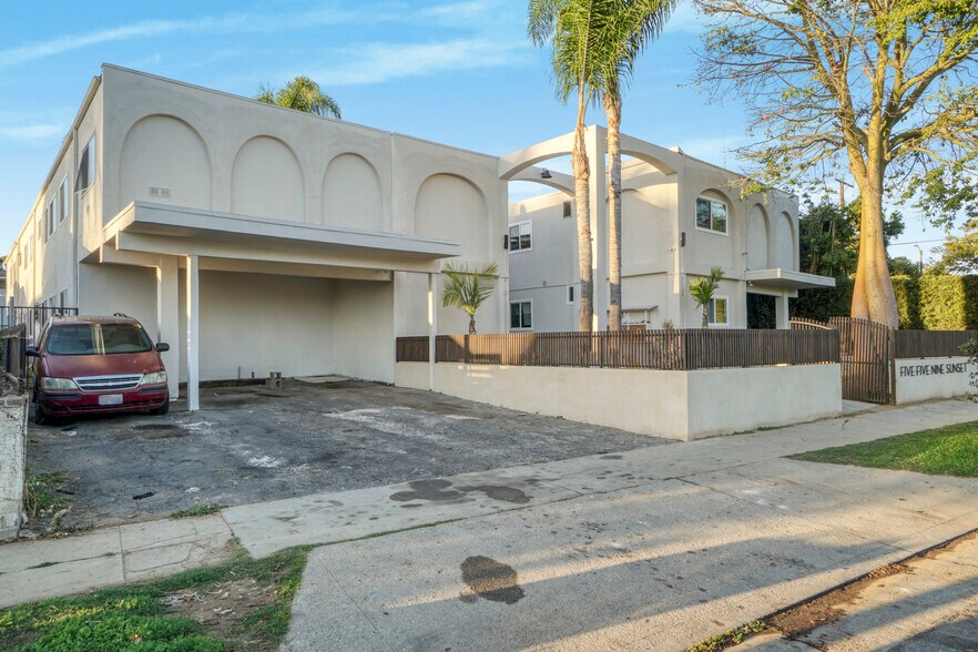 More Photos Of 559 Sunset Ave, Venice Apartments For Sale