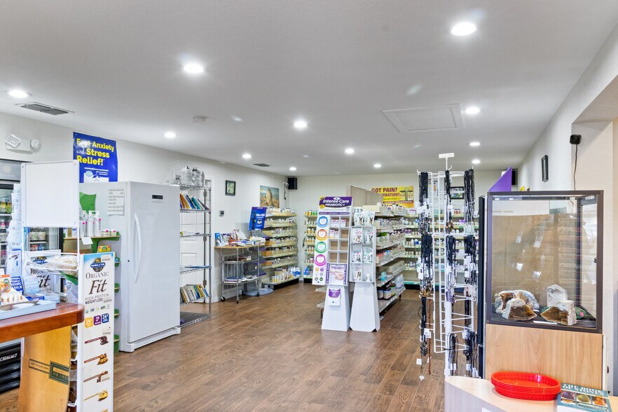 More Photos Of , Winter Haven Office For Sale