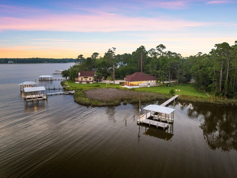 More Photos Of 104 George Ellis Pt, Freeport Land For Sale