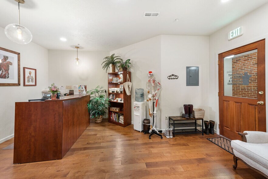More Photos Of 102 S Euclid Ave, Sandpoint Medical For Lease