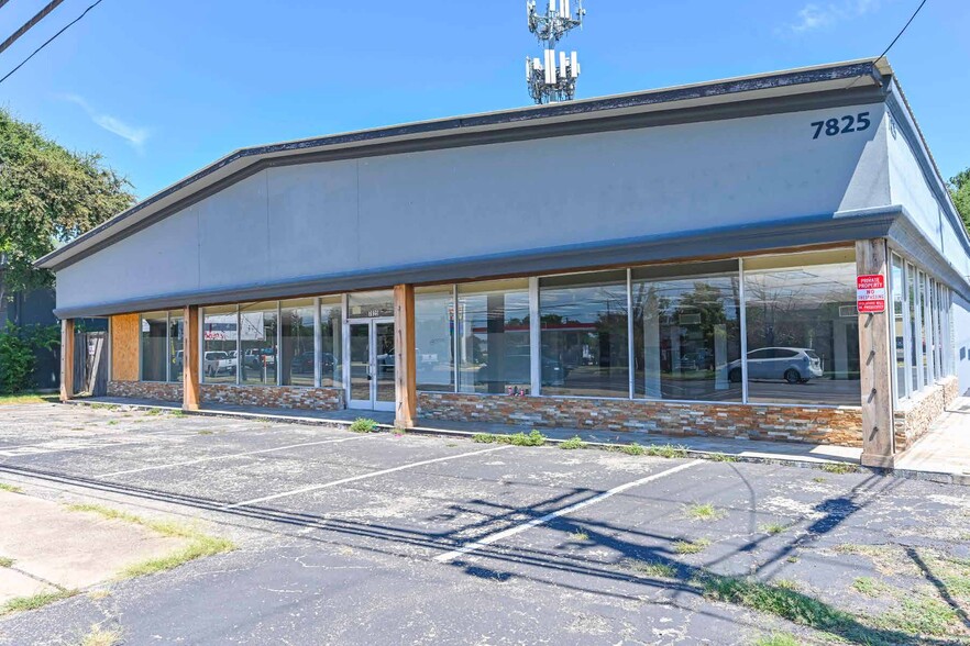 Primary Photo Of 7825 Burnet Rd, Austin Freestanding For Lease