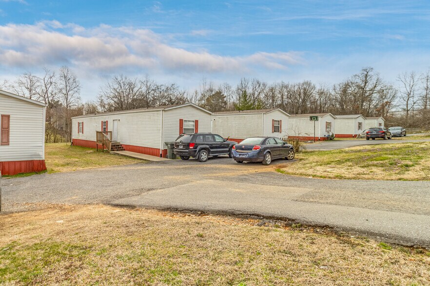 More Photos Of 1600 Page St, Springfield Manufactured Housing Mobile Home Park For Sale