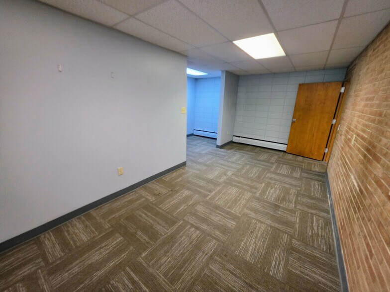More Photos Of 1848-1850 W Galbraith Rd, Cincinnati Office For Sale