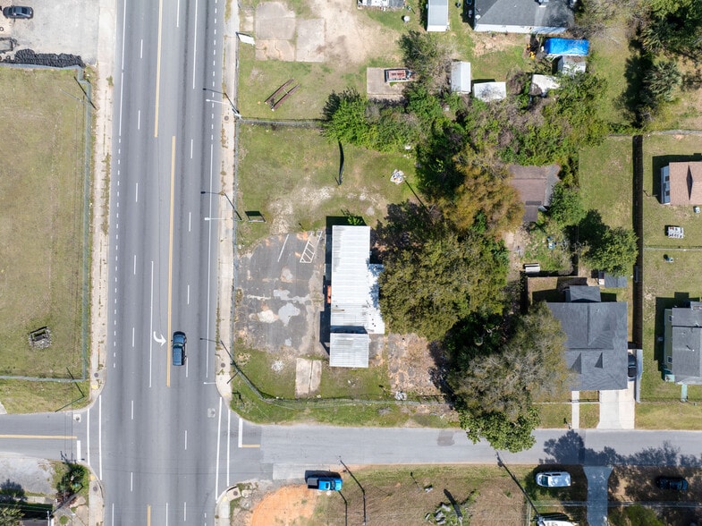 More Photos Of 2000 N Pace Blvd, Pensacola Auto Dealership For Sale