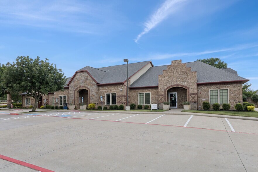 Primary Photo Of 4351 Long Prairie Rd, Flower Mound Medical For Lease