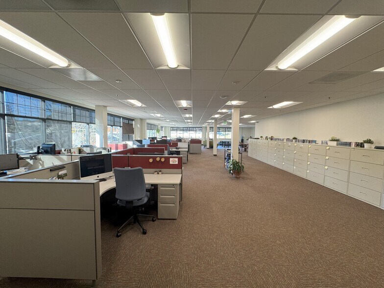 More Photos Of 790 Sir Francis Drake Blvd, San Anselmo Medical For Lease