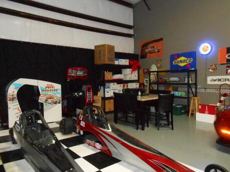More Photos Of 2100 Ronald Reagan Blvd, Longwood Showroom For Sale