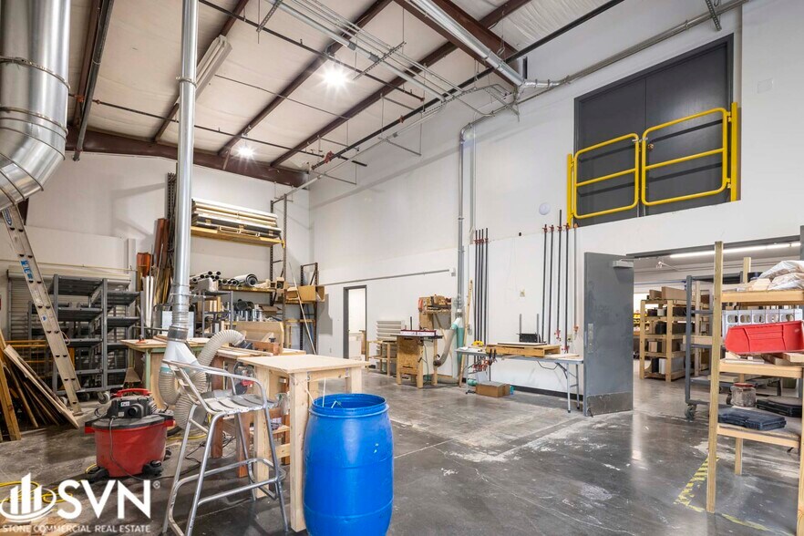 More Photos Of 133 Macarthur Ct, Nicholasville Manufacturing For Lease