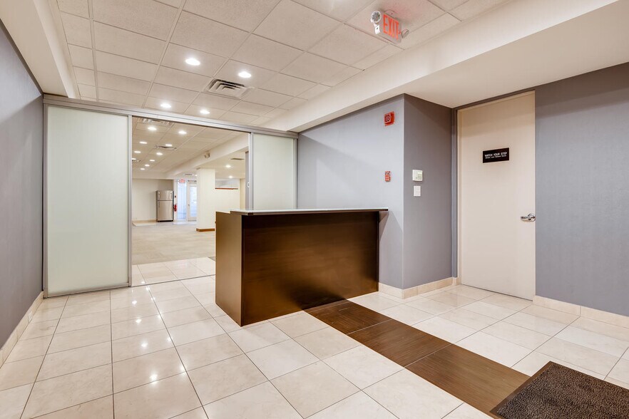 More Photos Of 228 S 4th St, Las Vegas Office For Sale
