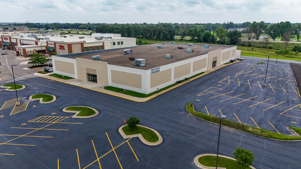 More Photos Of 1405 18th Ave NW, Austin General Retail For Lease