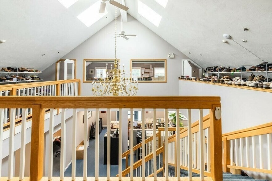 More Photos Of 7 Christy Dr, Brockton Office For Sale