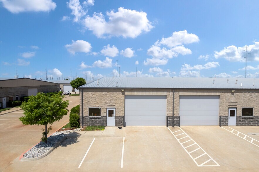 More Photos Of 7308 NW 164th St, Edmond Unknown For Lease