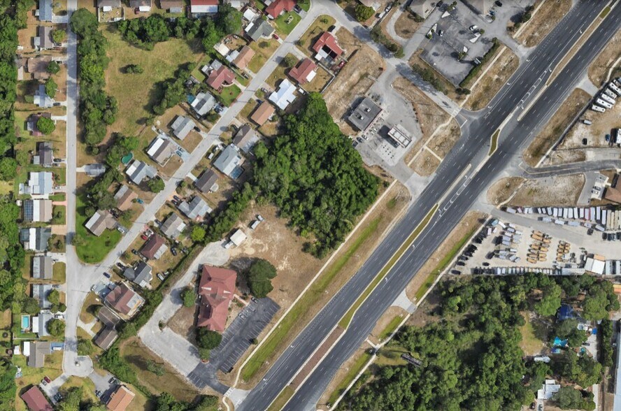 More Photos Of 15807 US Highway 19, Hudson Land For Lease