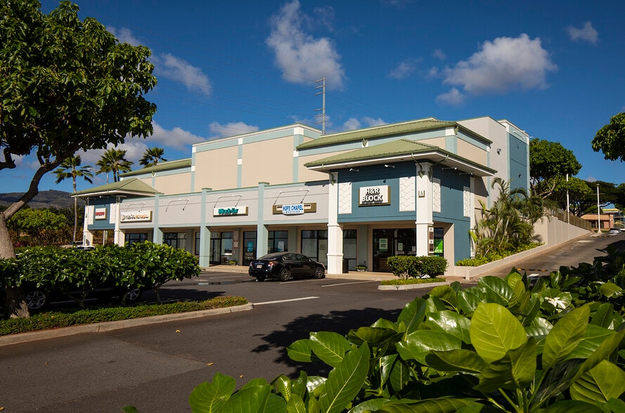 Primary Photo Of 94-673 Kupuohi St, Waipahu Unknown For Lease