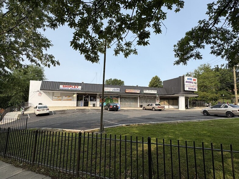 More Photos Of 2275 Savannah St SE, Washington General Retail For Sale