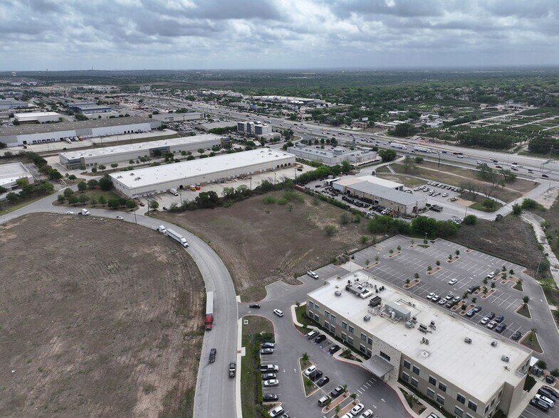 More Photos Of Verde Parkway, Schertz Land For Sale