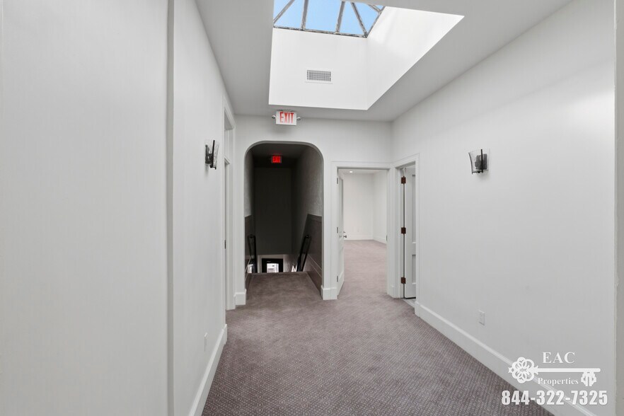 More Photos Of 163-167 Bedford St, Stamford Office Residential For Lease