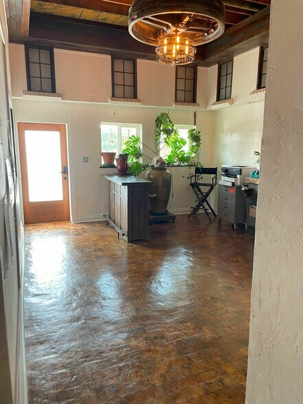 More Photos Of 6545 E 49th Ave, Commerce City Warehouse For Sale
