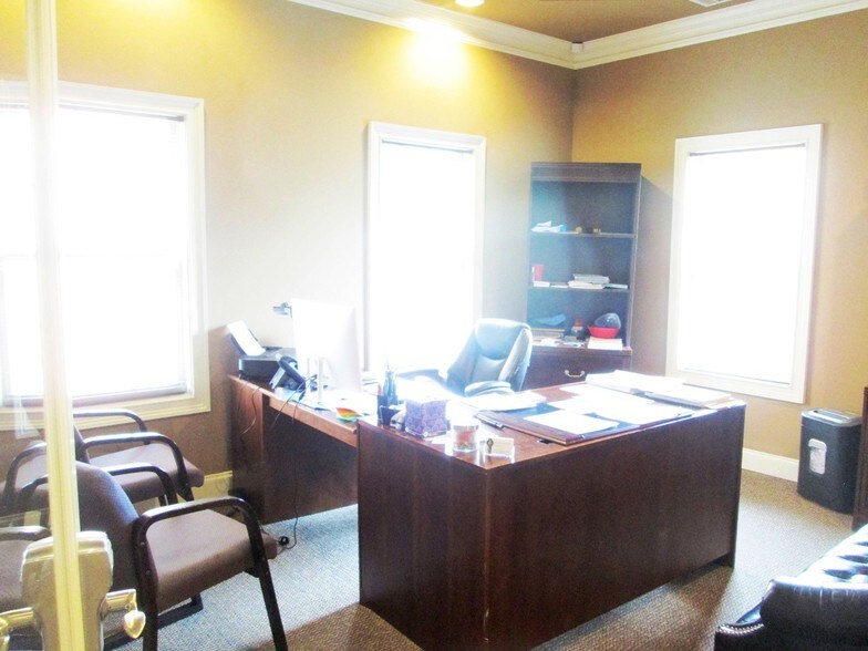 More Photos Of 4485 Tench Rd, Suwanee Office For Sale