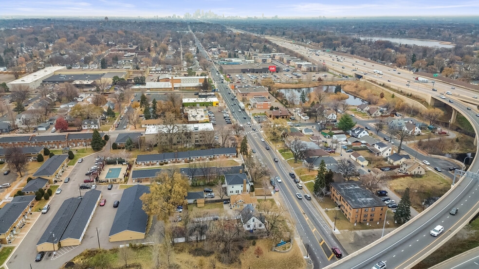 More Photos Of 6141 Nicollet Ave S, Minneapolis Apartments For Sale