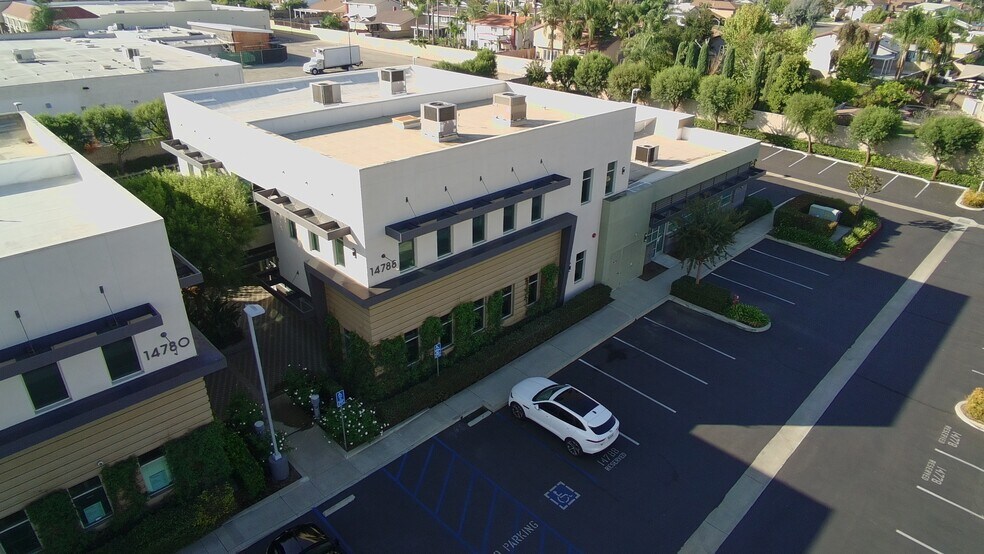 More Photos Of 14788 Pipeline Ave, Chino Hills Office For Sale