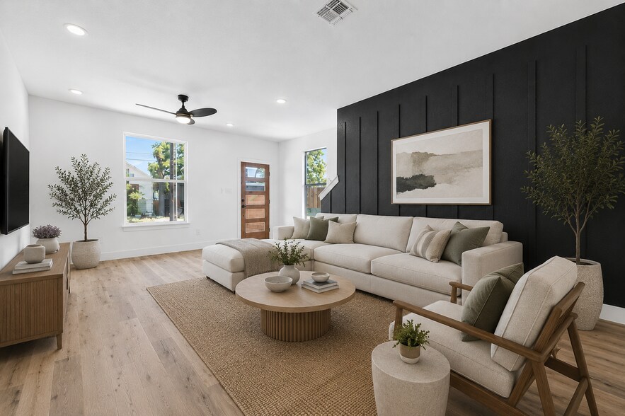 More Photos Of 125 Dashiell St, San Antonio Multifamily For Sale
