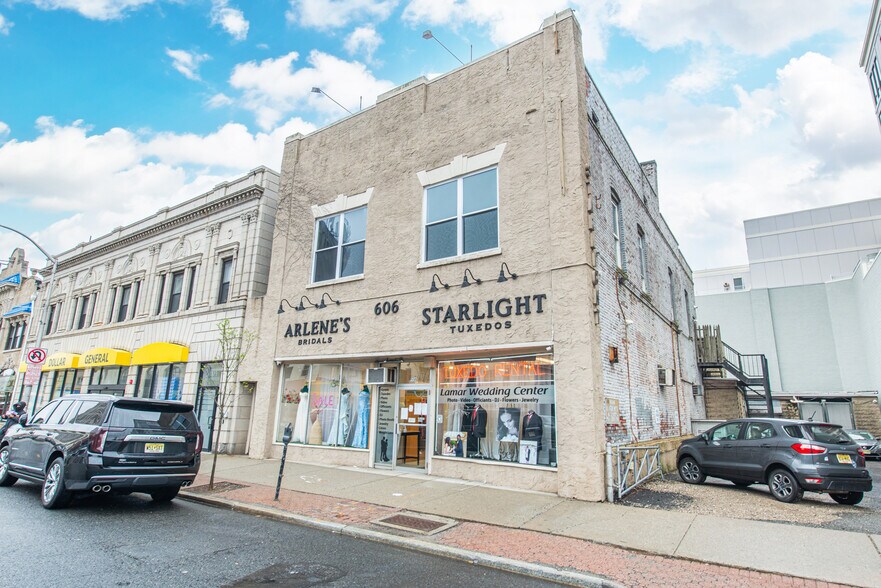 Primary Photo Of 606 Bloomfield Ave, Bloomfield Storefront Retail Office For Sale