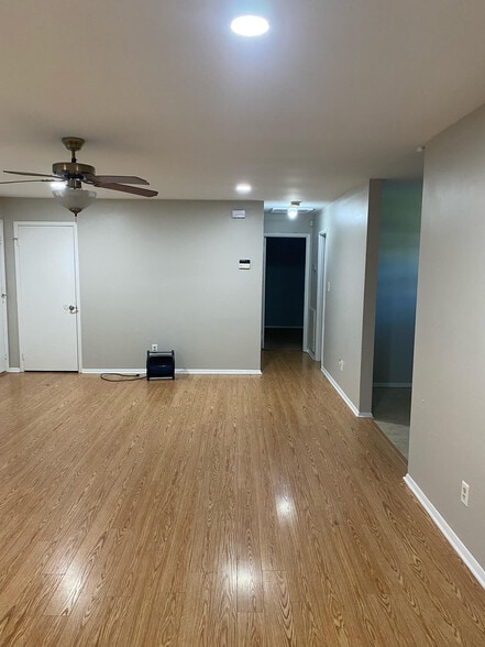 More Photos Of 1520 Balch Rd, Madison Office For Sale