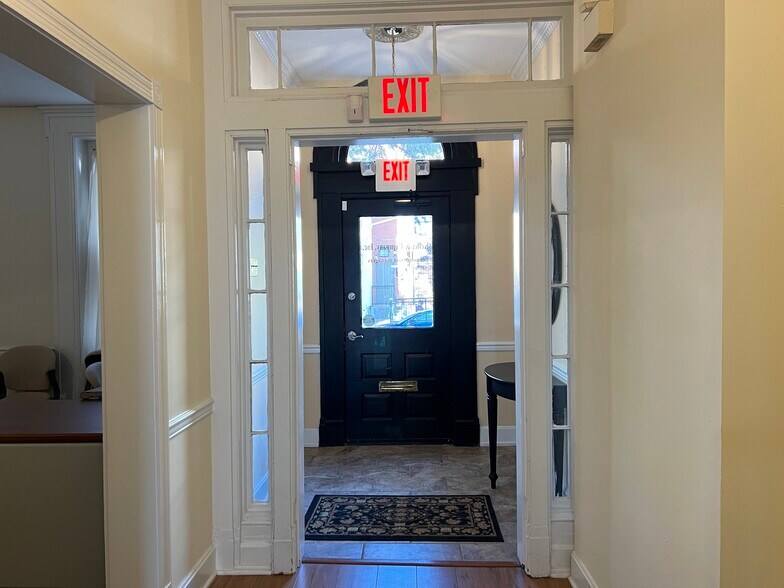 More Photos Of 528 Swede St, Norristown Office For Sale