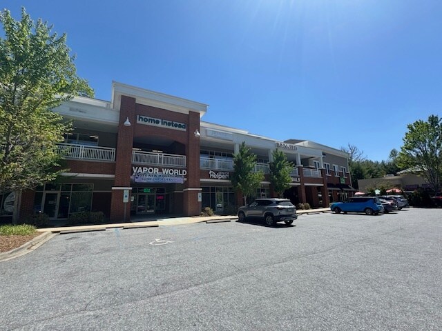 More Photos Of 1550 Hendersonville Rd, Asheville Unknown For Lease