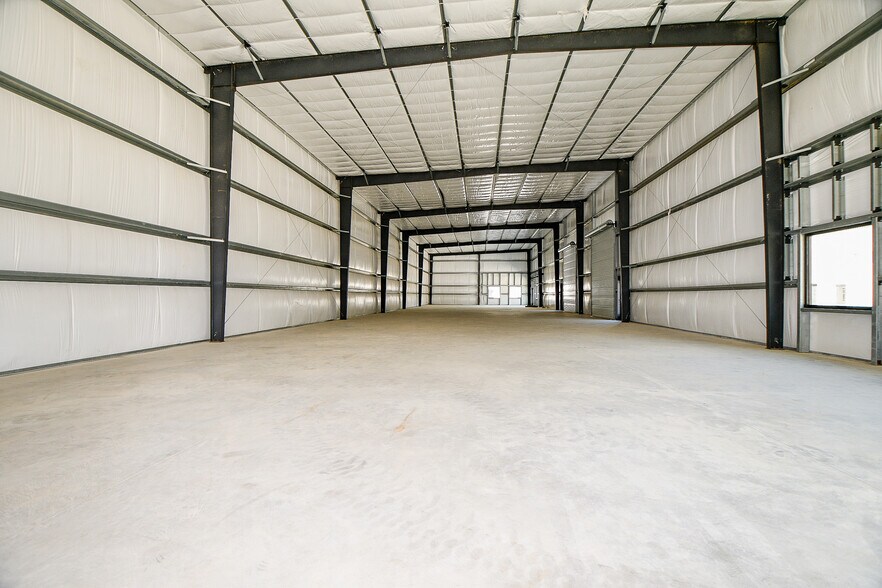 More Photos Of 5713 13th St, Katy Unknown For Lease