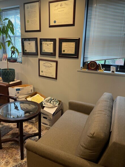 More Photos Of 70 Park St, Montclair Medical For Lease