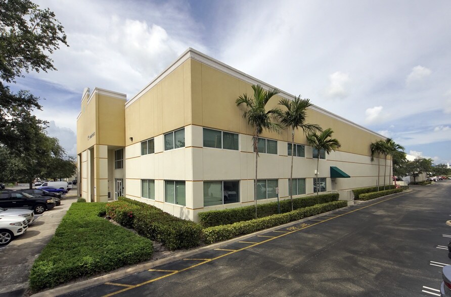 More Photos Of 935 NW 31st Ave, Pompano Beach Warehouse For Lease