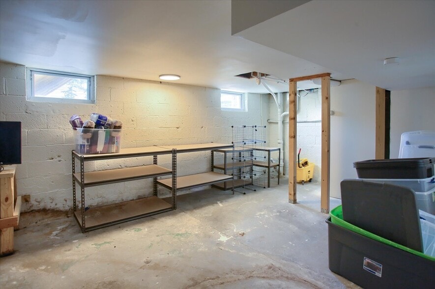 More Photos Of 6 S 15th St, Camp Hill Office For Sale