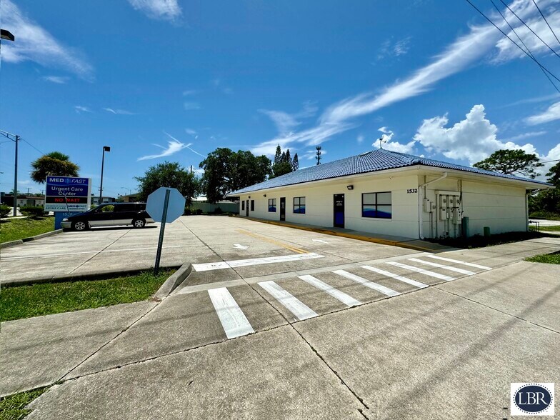 More Photos Of 1532 N Harbor City Blvd, Melbourne Storefront Retail Office For Lease