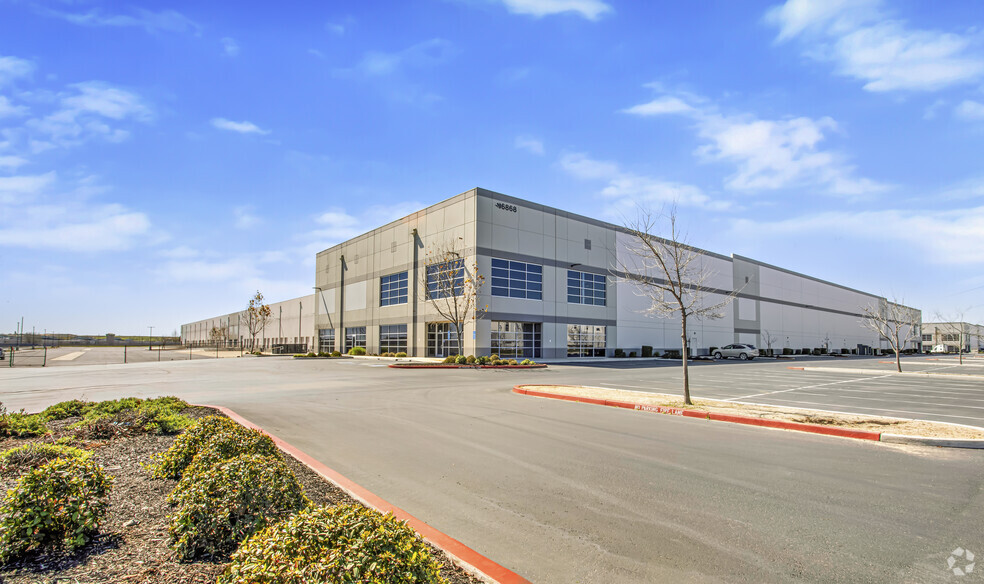 Primary Photo Of 6868 Arch Rd, Stockton Warehouse For Lease