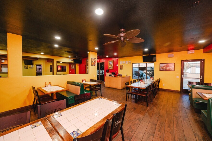 More Photos Of 1601 Industrial Blvd, Lake Havasu City Restaurant For Sale
