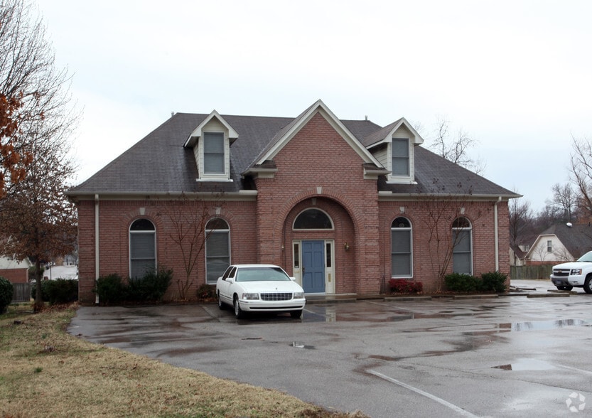 More Photos Of 2808 Stage Center Dr, Bartlett Office For Sale