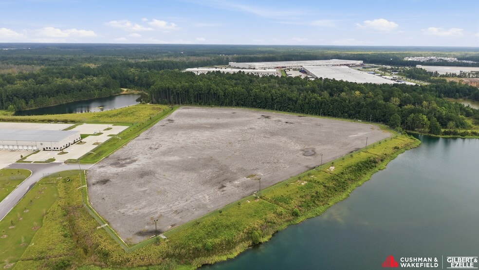 More Photos Of 421 Morgan Lakes Industrial blvd, Pooler Truck Terminal For Lease