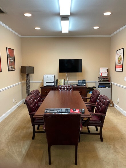 More Photos Of 106 Colony Park Dr, Cumming Office Residential For Lease