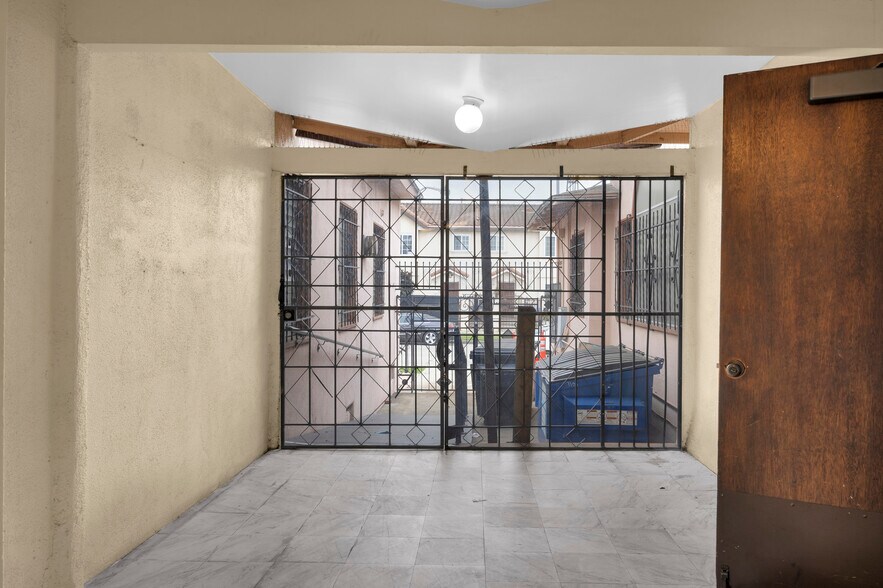 More Photos Of 1101 W Florence Ave, Los Angeles Religious Facility For Sale