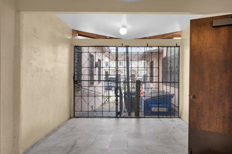 More Photos Of 1101 W Florence Ave, Los Angeles Religious Facility For Sale