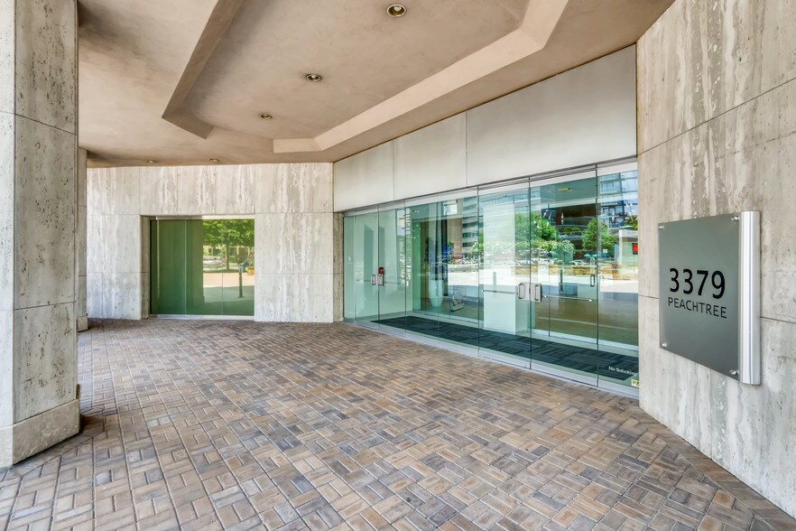 More Photos Of 3379 Peachtree Rd NE, Atlanta Coworking Space