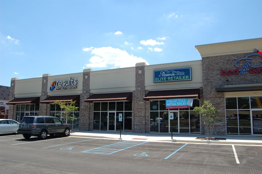 More Photos Of 11310 Memorial Pky SW, Huntsville Freestanding For Lease